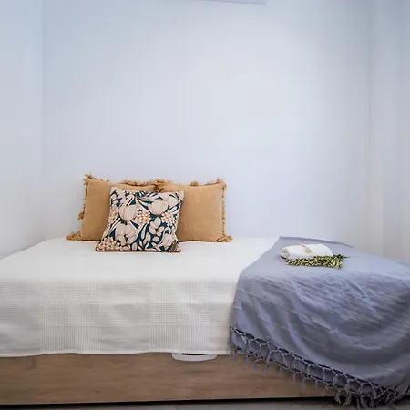 Lola By Interhome * Deltebre